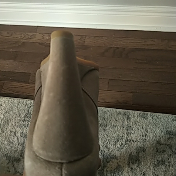 Coach shearling/suede boots - Picture 6 of 7